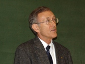 Univ.-Prof. Dr. Tod Stuessy